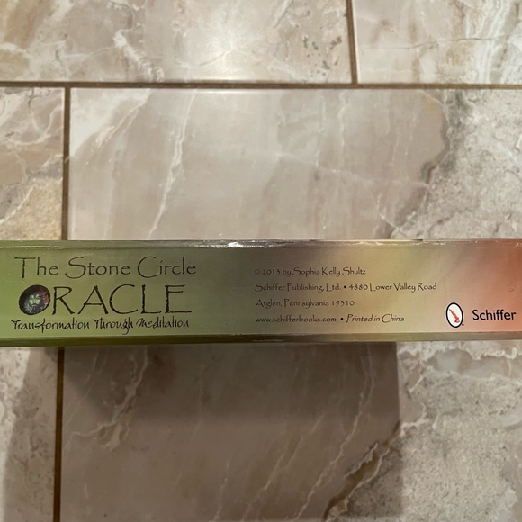 The Stone Circle OracleTransformation Through Meditation Cards; Sophia Shultz - Picture 2 of 4